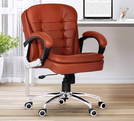 SeatWell Boardroom Medium-Back Leatherette Chair